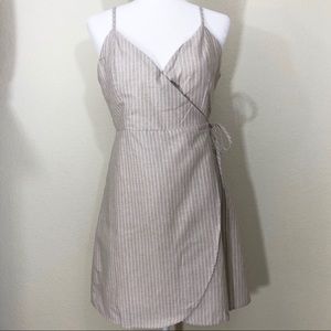 ebby and i linen dress